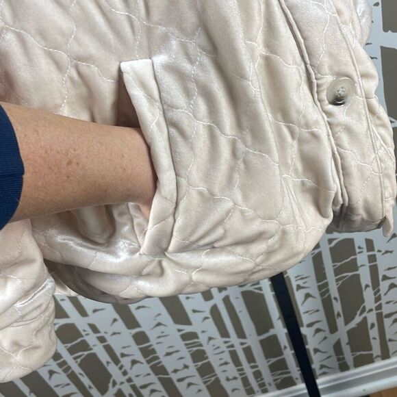 See And Be Seen Quilted Velour Jacket Shacket Ecru L - Picture 5 of 16